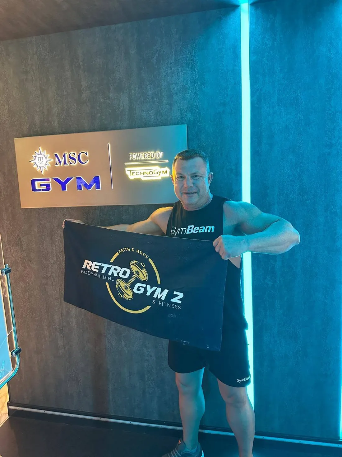 Retro Gym 2 — intrarea